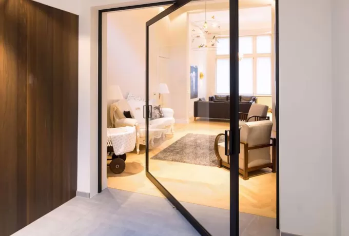 Montage de portes coulissantes - IIFA - AFRICA - Dakar